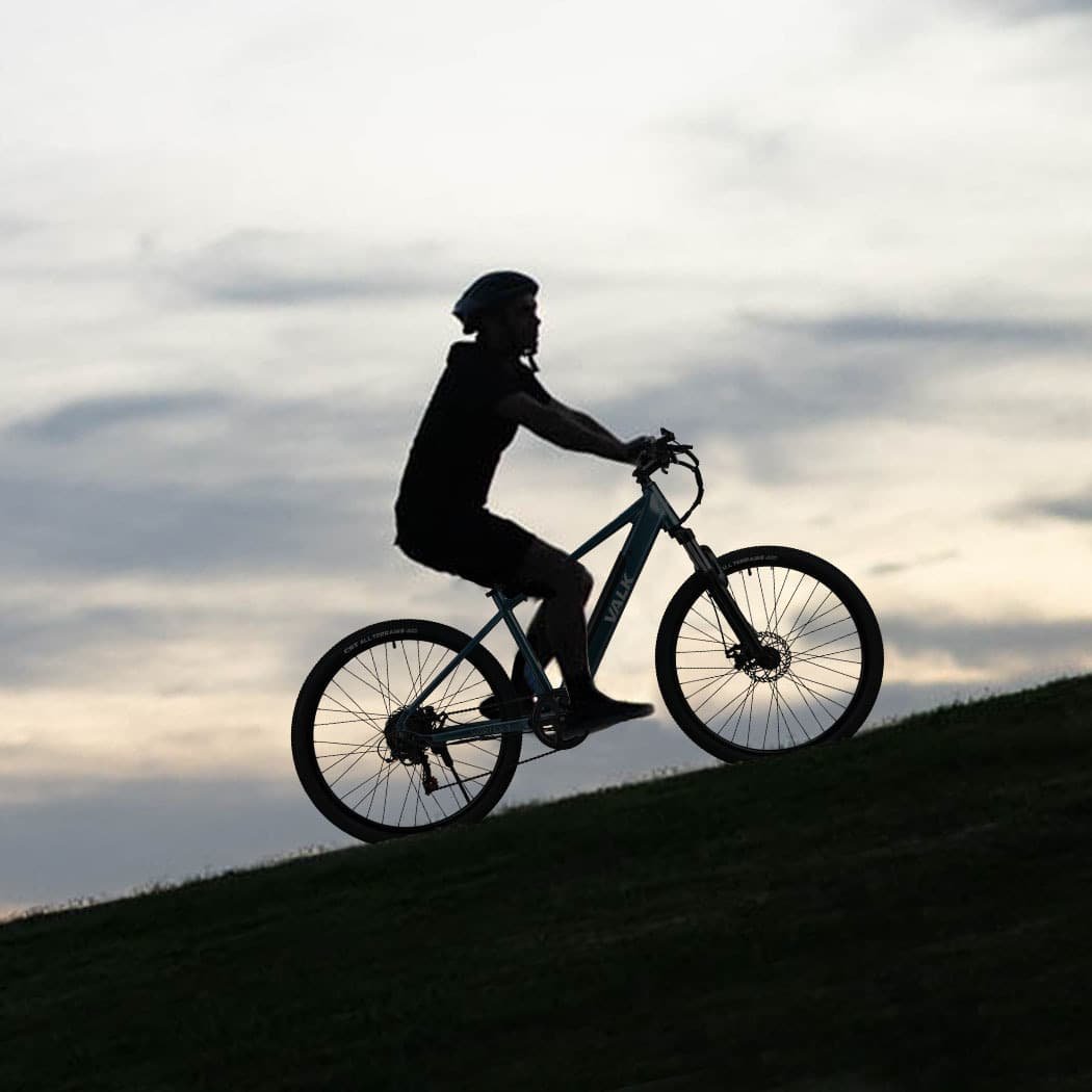 VALK Vortex 3 Electric Bike, Medium Frame Mountain ebike, Metallic Teal 6 VALK Vortex 3 Electric Bike, Medium Frame Mountain ebike, Metallic Teal - Image 6