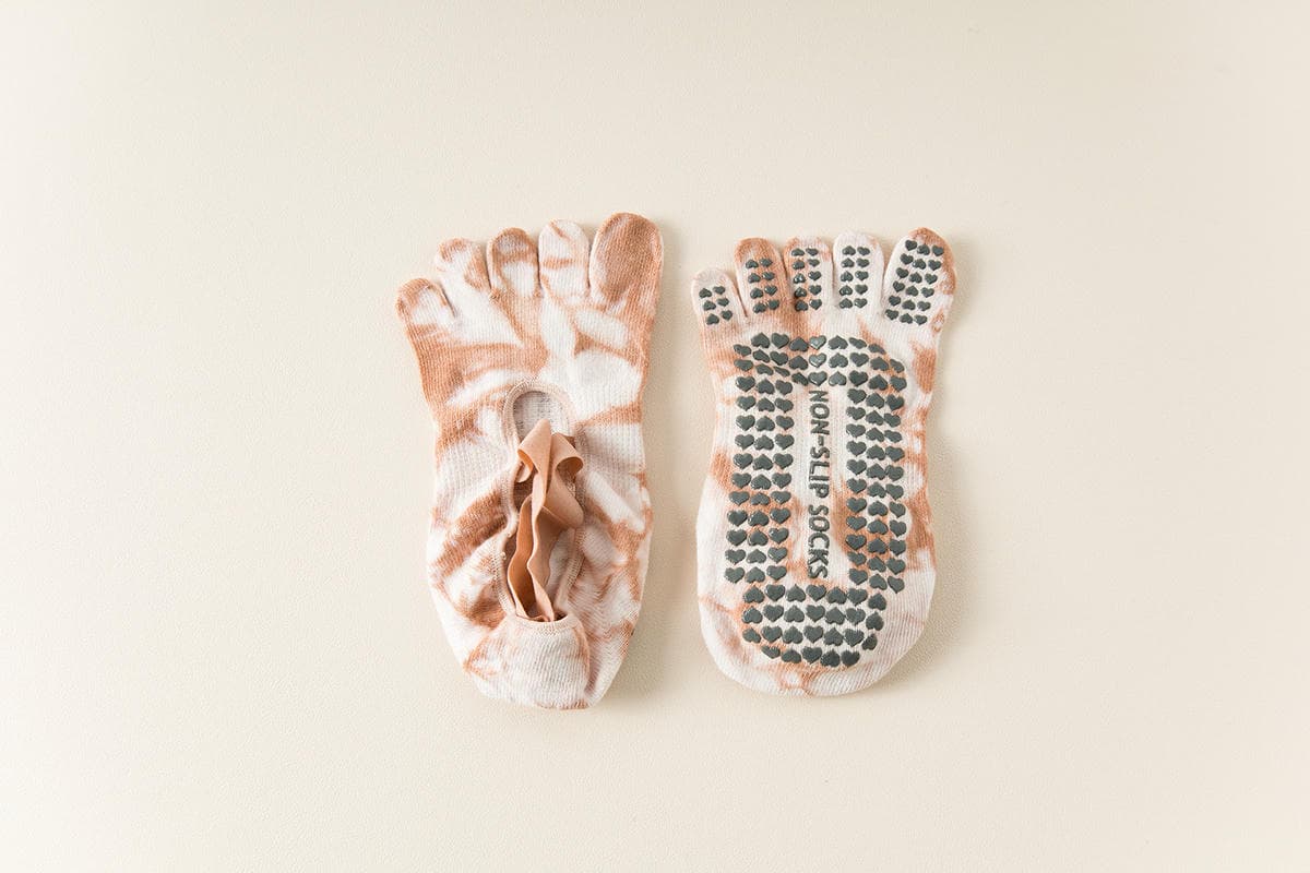 2 Pairs Pink Tie-Dye Non-Slip Yoga Socks for Women - Five-Toe Cotton Blend Socks for Pilates and Indoor Sports 3 2 Pairs Pink Tie-Dye Non-Slip Yoga Socks for Women - Five-Toe Cotton Blend Socks for Pilates and Indoor Sports - Image 3