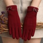 Insulated Women’s Gloves – Extra Thick Lining – Specially Designed for Cycling – With Bow Decoration – Soft and Stretchy – Red
