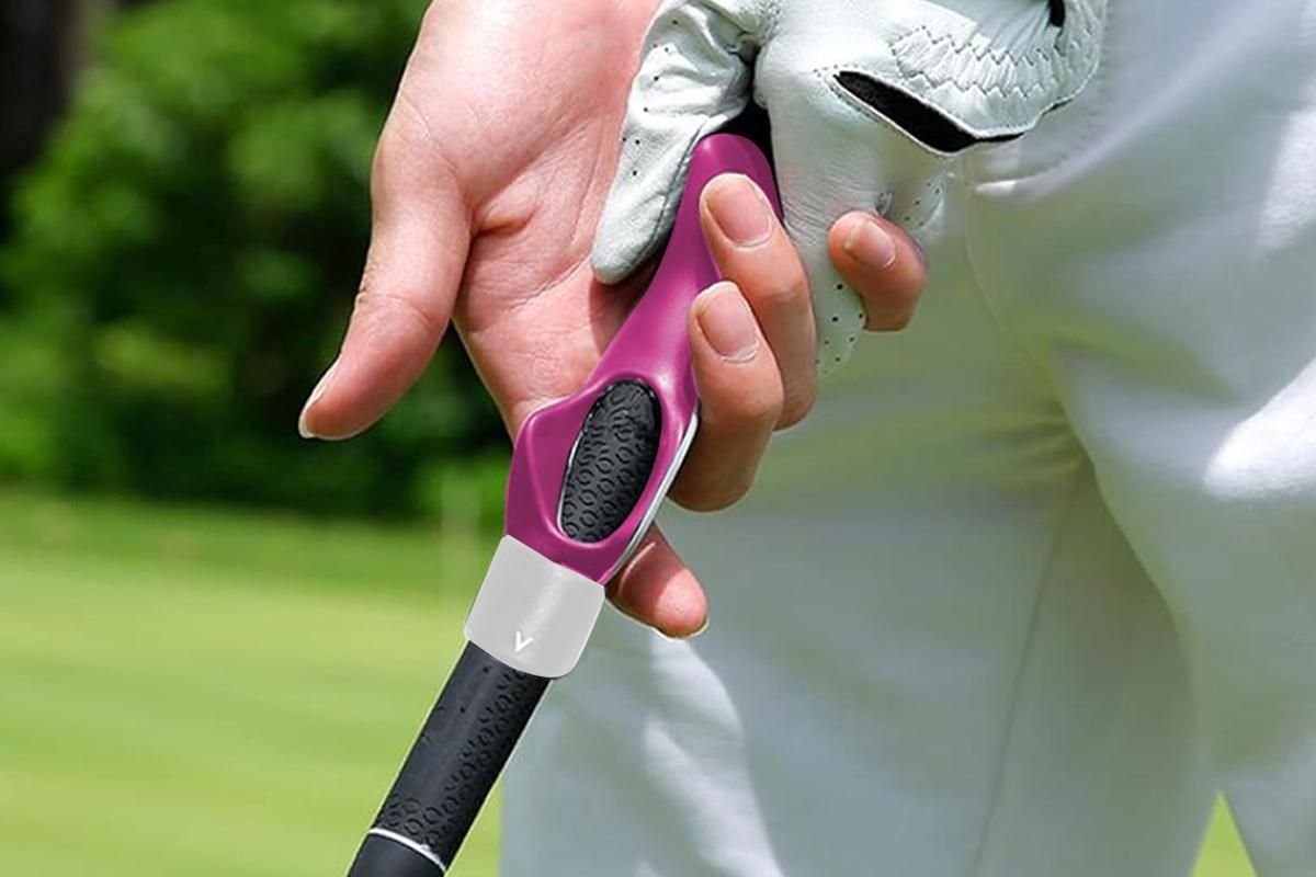 Golf Club Grip Trainer Attachment for Improved Hand Positioning -Pink 3 Golf Club Grip Trainer Attachment for Improved Hand Positioning -Pink - image 3