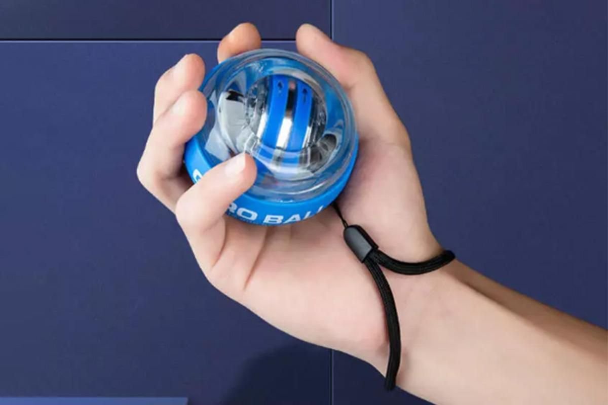 LED Wrist Ball Trainer Auto-Start Wrist Strengthener Gyroscopic Forearm Exerciser Gyro Ball for Strengthen Arms Muscles Wrist -Blue 3 LED Wrist Ball Trainer Auto-Start Wrist Strengthener Gyroscopic Forearm Exerciser Gyro Ball for Strengthen Arms Muscles Wrist -Blue - image 3