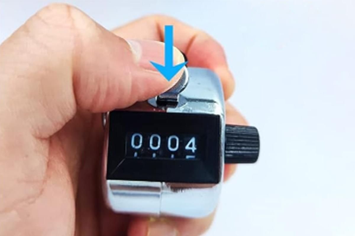 4 Digit Number Clicker Golf Hand Tally Counter 4 4 Digit Number Clicker Golf Hand Tally Counter - image 4