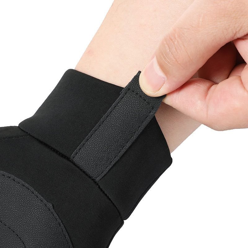 Grey Winter Thermal Gloves for Men Outdoor Cycling Driving Waterproof Touch Screen Warm Fleece Lining Anti-Slip(Size:M) 4 Grey Winter Thermal Gloves for Men Outdoor Cycling Driving Waterproof Touch Screen Warm Fleece Lining Anti-Slip(Size:M) - image 4