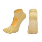 Yellow 3-Pack Women’s Non-Slip Five-Finger Yoga Socks – Open Back Combed Cotton Pilates & Fitness Grip Socks for Professional Exercise