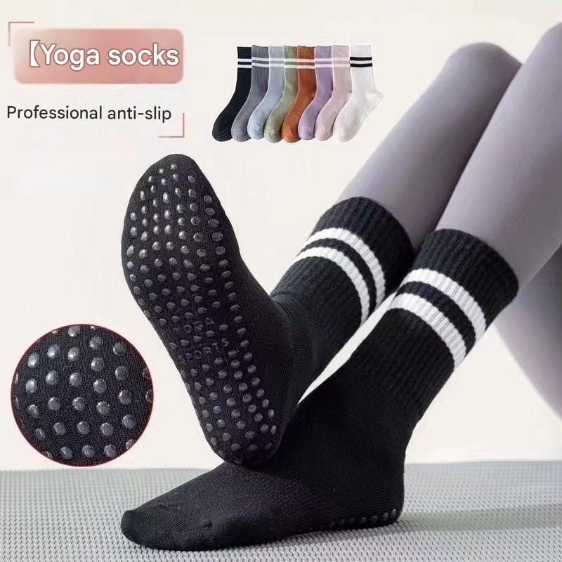3-Pack Dark grey Anti-Slip Yoga Socks - Grippy Non-Slip Pilates Dance Fitness Socks for Women 2 3-Pack Dark grey Anti-Slip Yoga Socks – Grippy Non-Slip Pilates Dance Fitness Socks for Women - image 2
