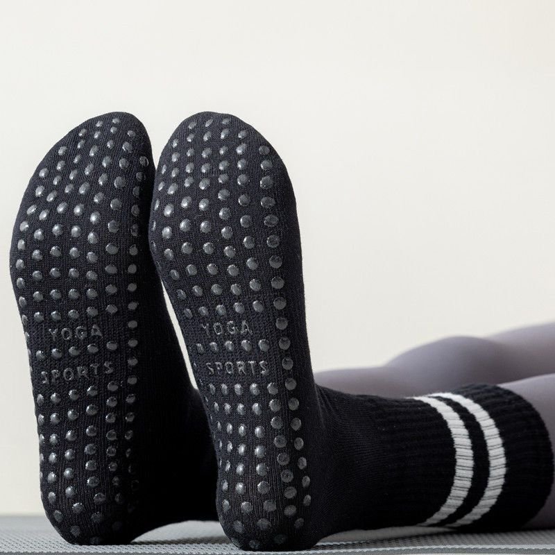 3-Pack Dark grey Anti-Slip Yoga Socks - Grippy Non-Slip Pilates Dance Fitness Socks for Women 5 3-Pack Dark grey Anti-Slip Yoga Socks – Grippy Non-Slip Pilates Dance Fitness Socks for Women - image 5