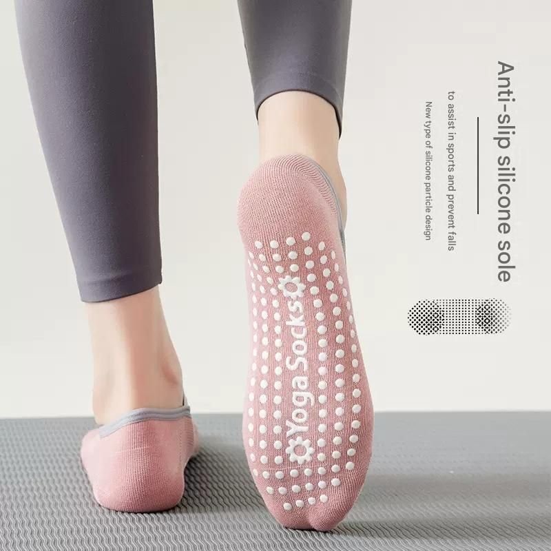 3-Pack Purple Anti-Slip Yoga Socks - Grippy Pilates Dance Fitness Socks with Silicone Grip for Women 3 3-Pack Purple Anti-Slip Yoga Socks – Grippy Pilates Dance Fitness Socks with Silicone Grip for Women - image 3